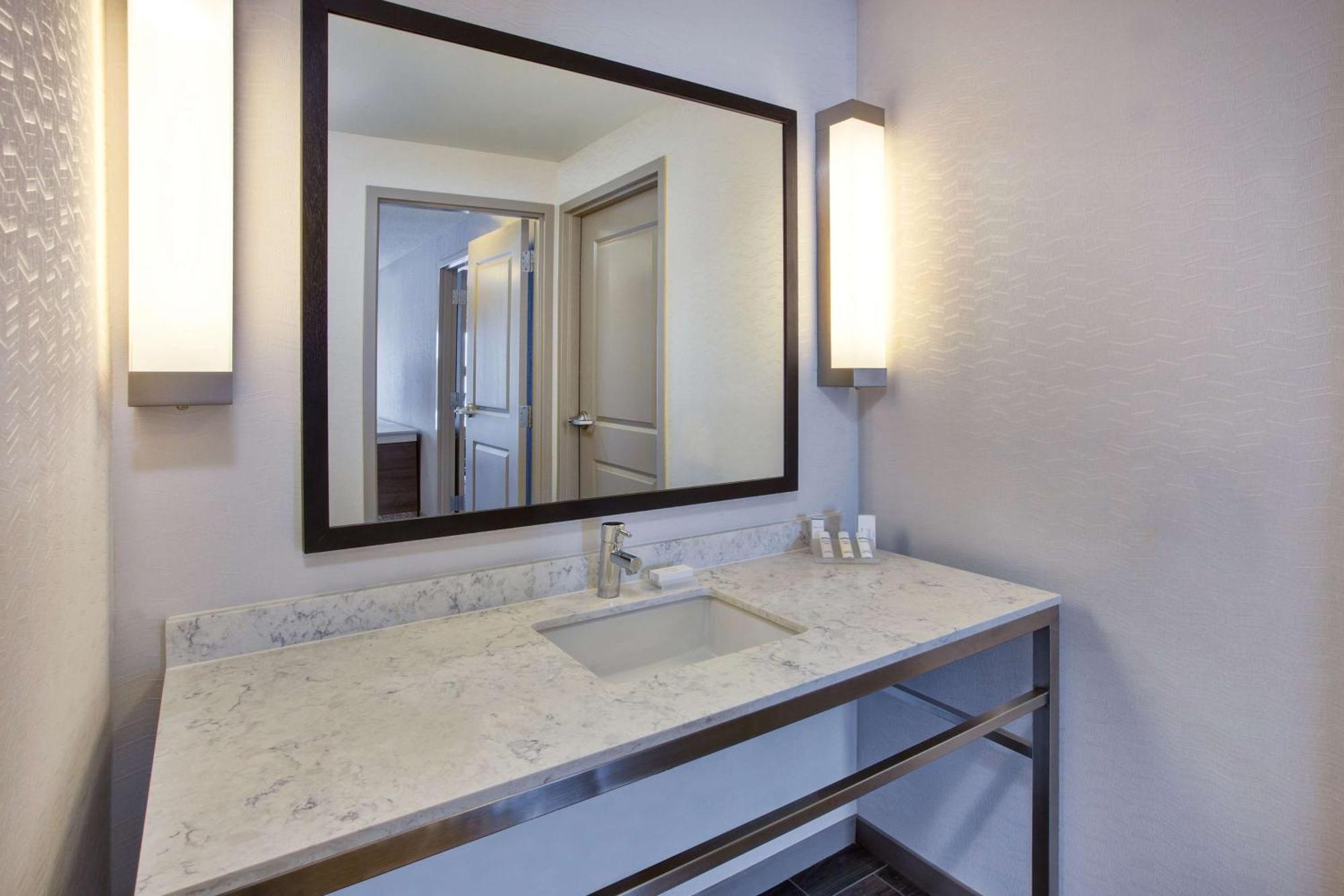 Hilton Garden Inn Chesterton Bagian luar foto