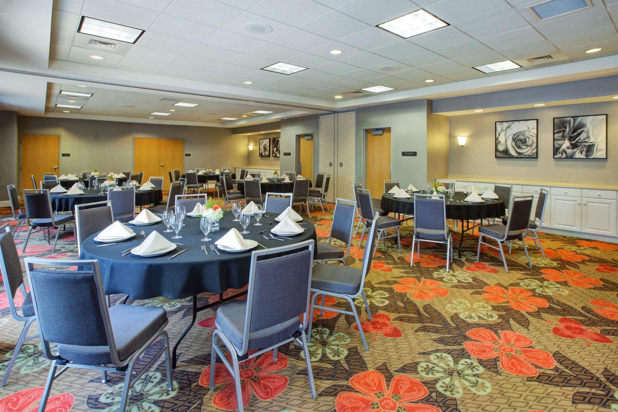 Hilton Garden Inn Chesterton Bagian luar foto
