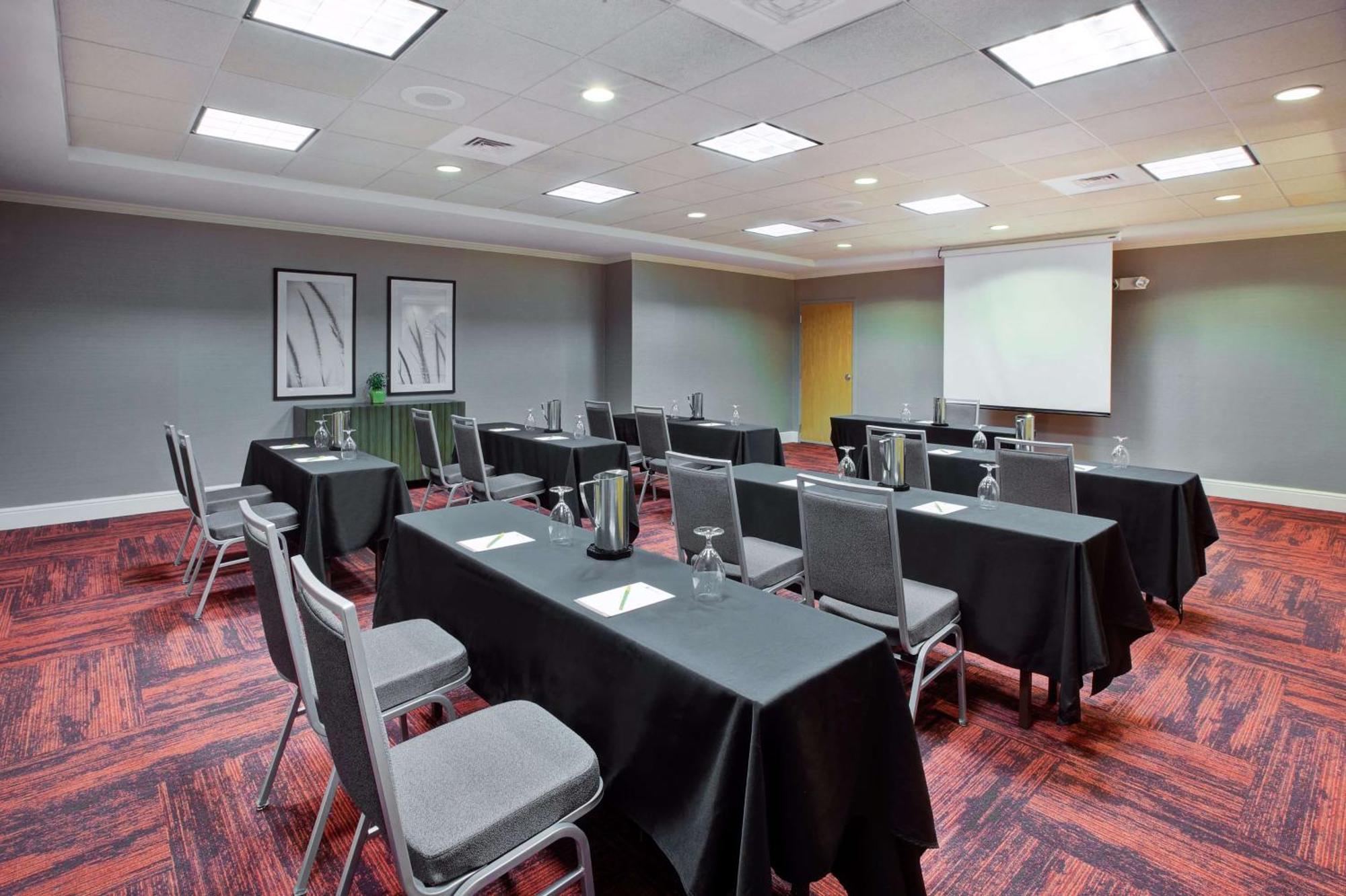 Hilton Garden Inn Chesterton Bagian luar foto