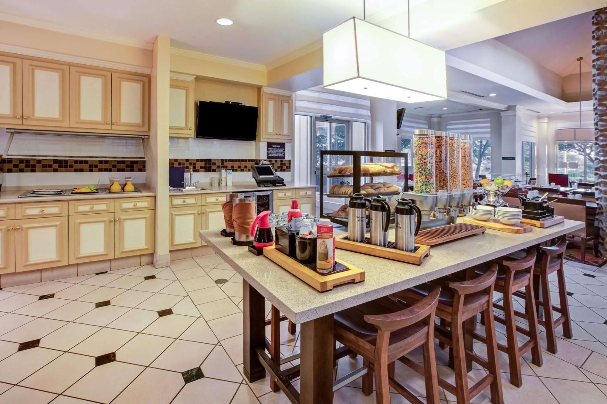Hilton Garden Inn Chesterton Bagian luar foto