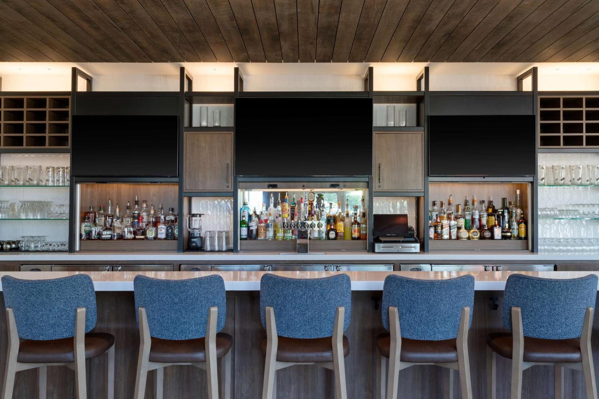 Hilton Garden Inn Chesterton Bagian luar foto